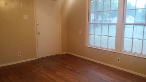 1809 SE 21st Ave - Photo 3 of 10