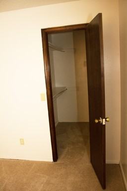 1607 NW 30th St - Photo 3 of 7