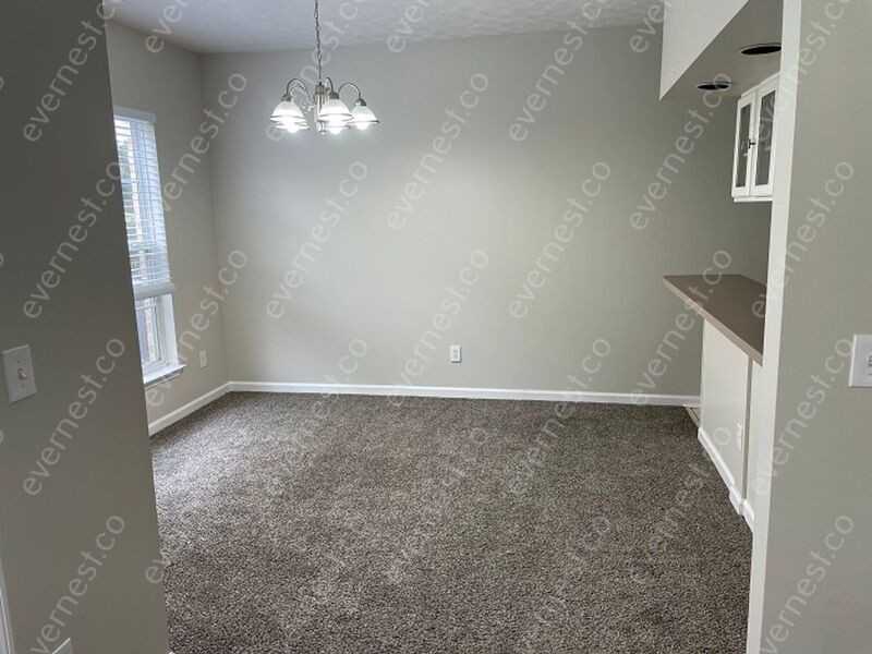 609 Churchill Xing - Photo 2 of 30