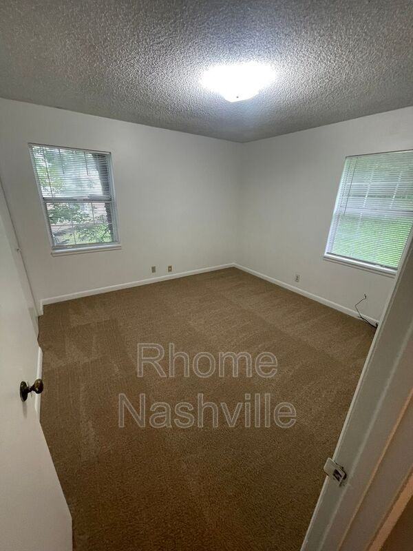 5161/5163 Hilson - Photo 7 of 12