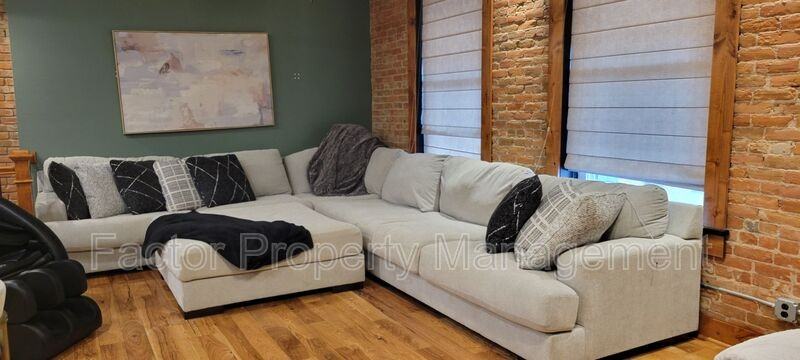 237 1/2 Belgrade Ave - Photo 7 of 27