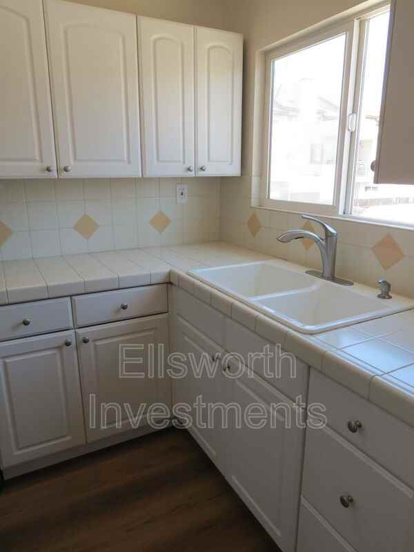 3531 Park Blvd - Photo 3 of 8