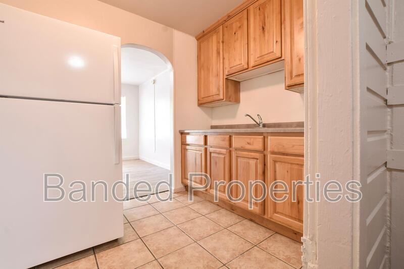 8630-8644 Ws - Photo 3 of 26