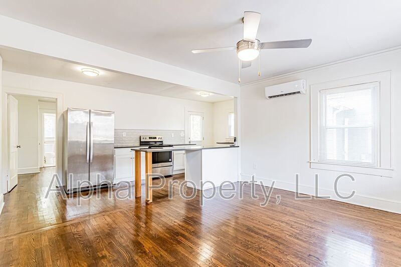 10 Crystal Ave #A - Photo 3 of 13