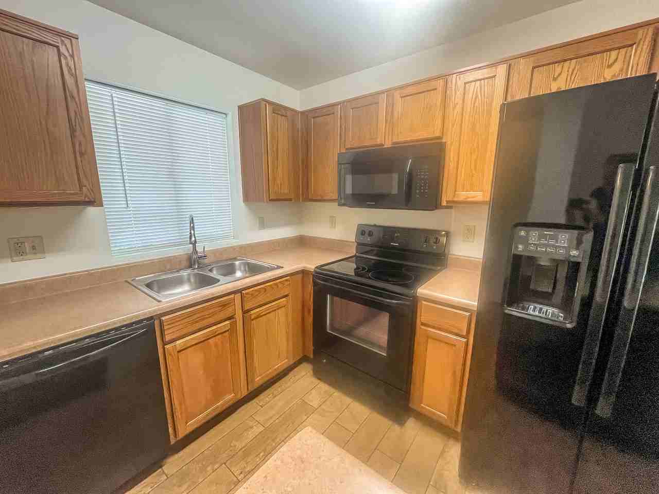 946 E Emma Maria St - Photo 3 of 22