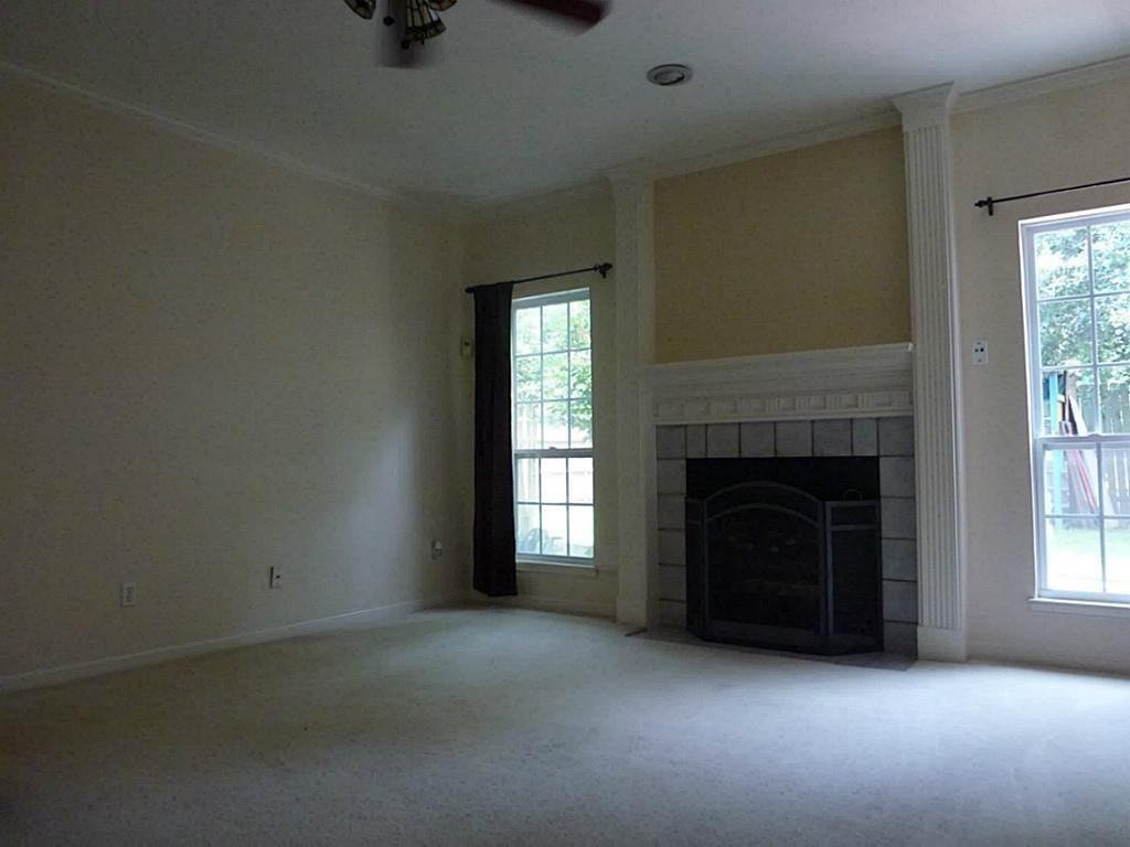 11911 Jacaranda Pl - Photo 3 of 16