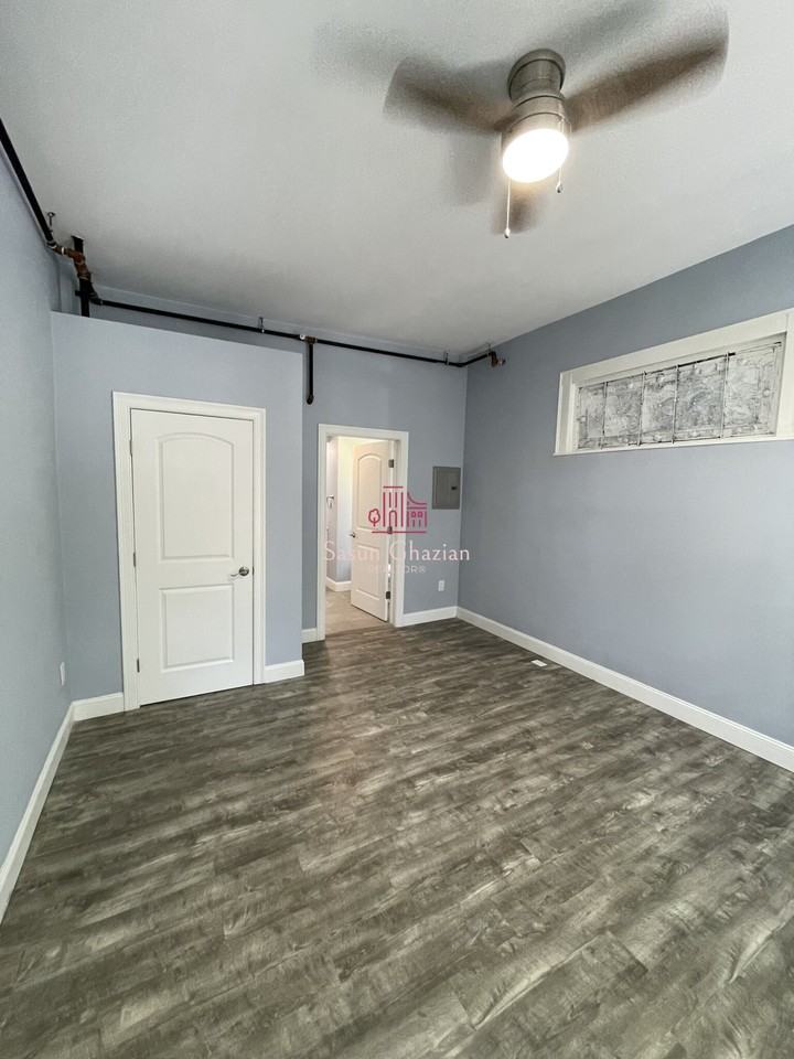 6 Windsor St #2 - Photo 6 of 10