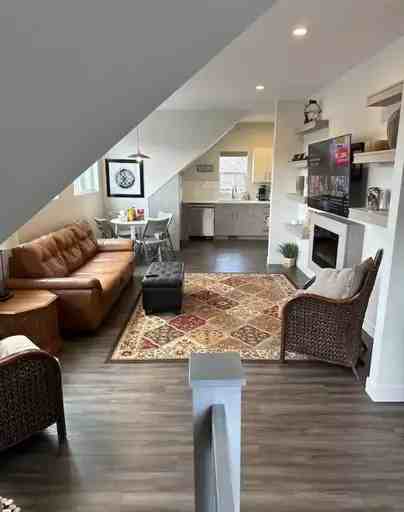 767 Fuller Ave - Photo 2 of 10