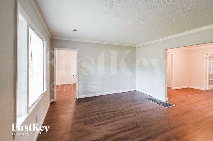 3412 Lucibill Rd - Photo 3 of 16