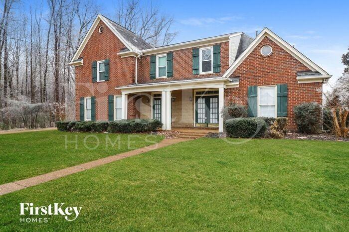 465 Elise Dr - Photo 2 of 15