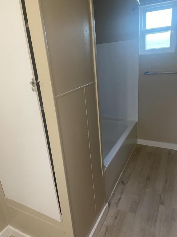 235 E 12th St - Photo 5 of 15