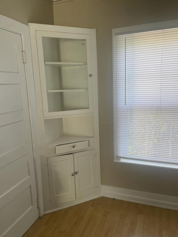 235 E 12th St - Photo 6 of 15