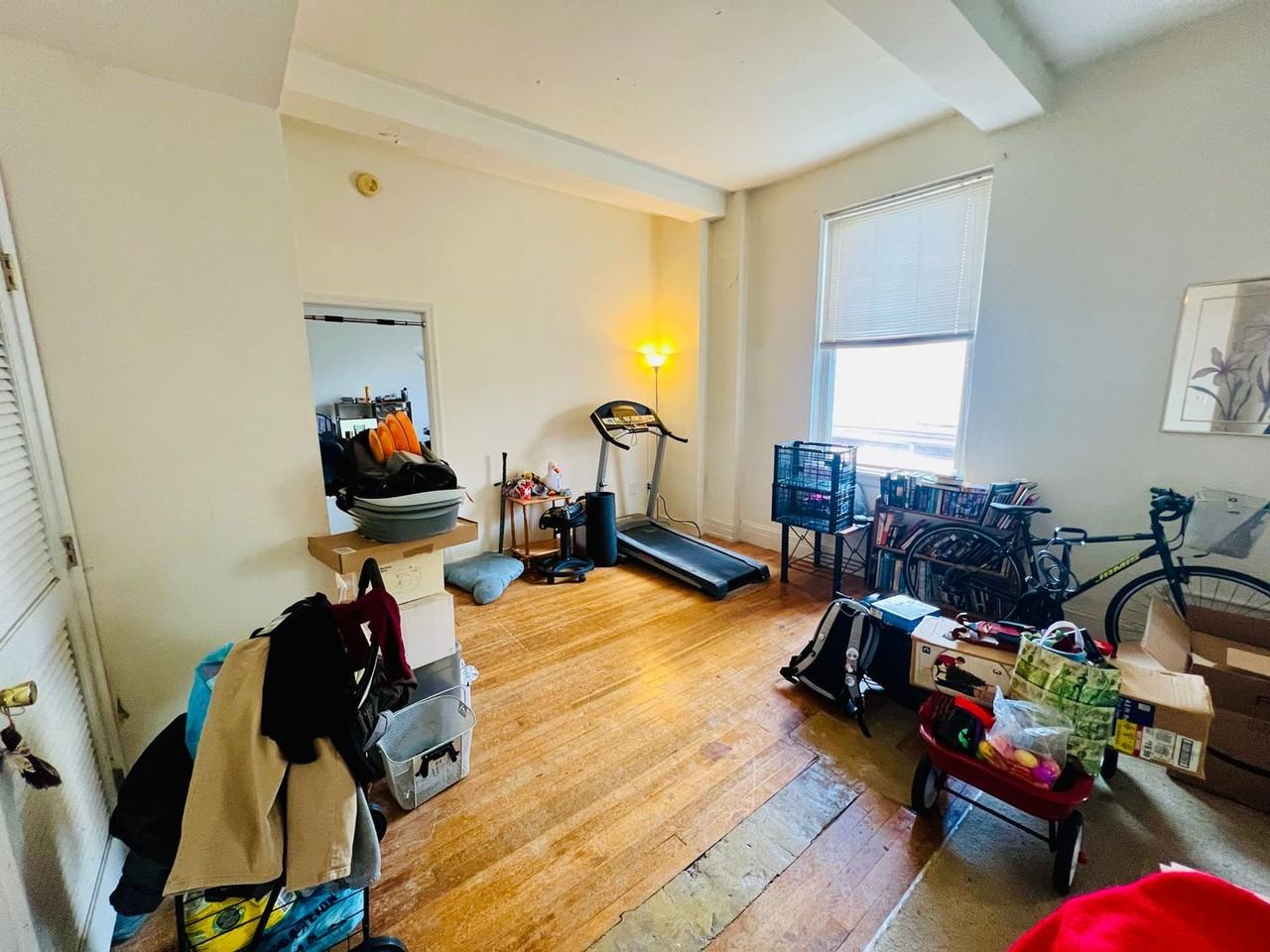 415 E. Grace Street - Photo 2 of 28