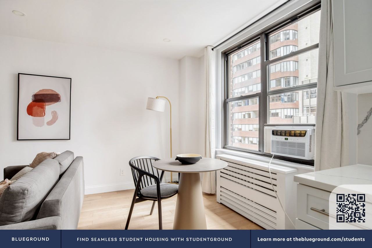 160 East 48th Street - Photo 7 of 35