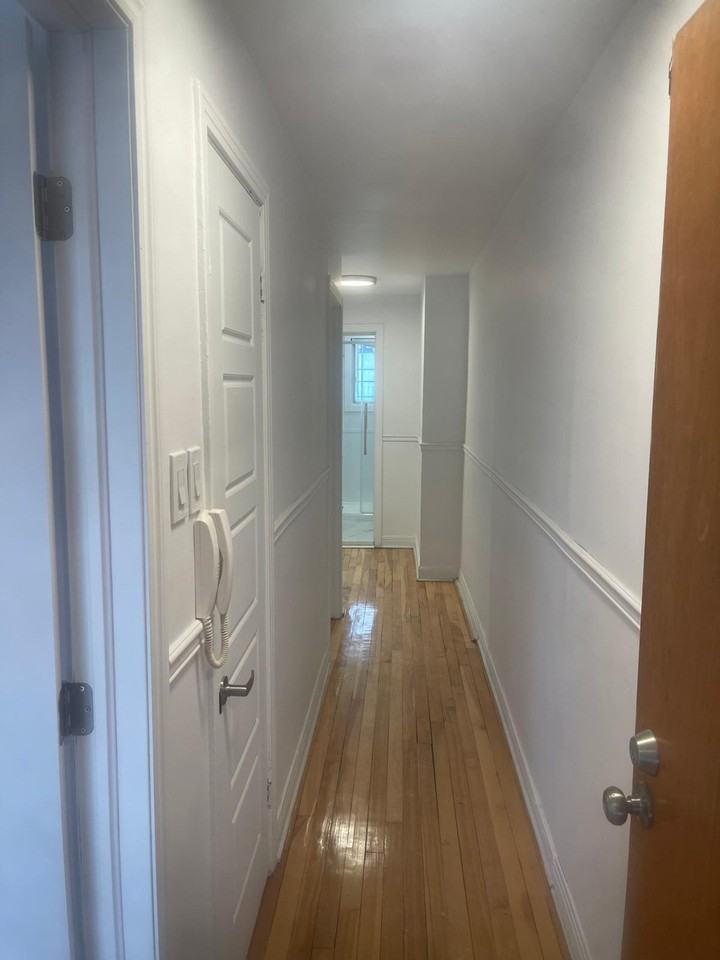 7630 Av de Lorimier, Montréal, QC H2E 2P5 1 Bedroom Apartment for