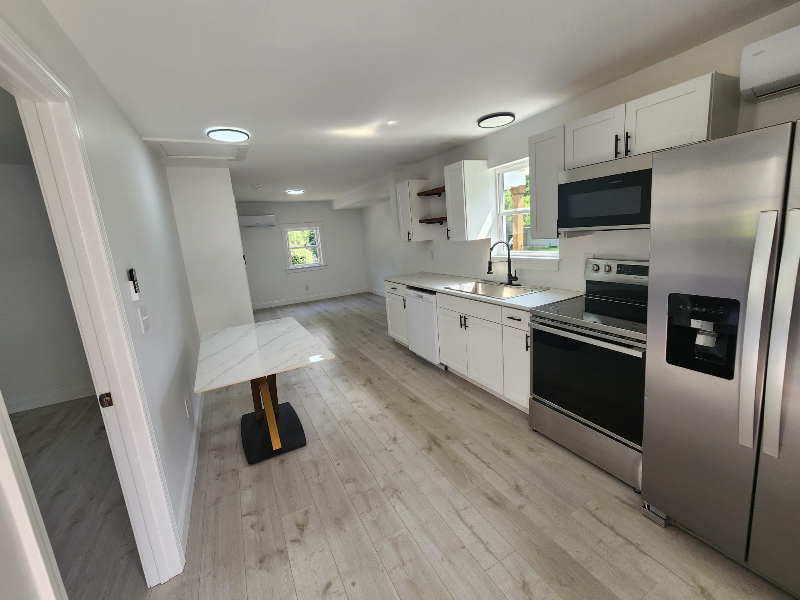 300 N Evans St - Photo 3 of 8