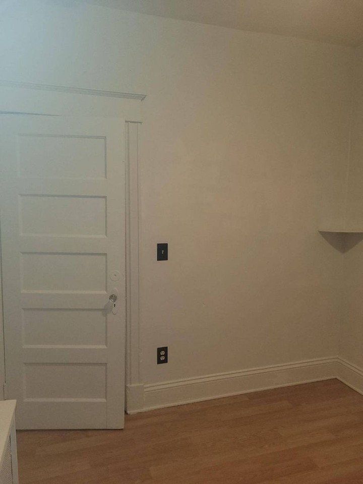 507 Nott St - Photo 6 of 14