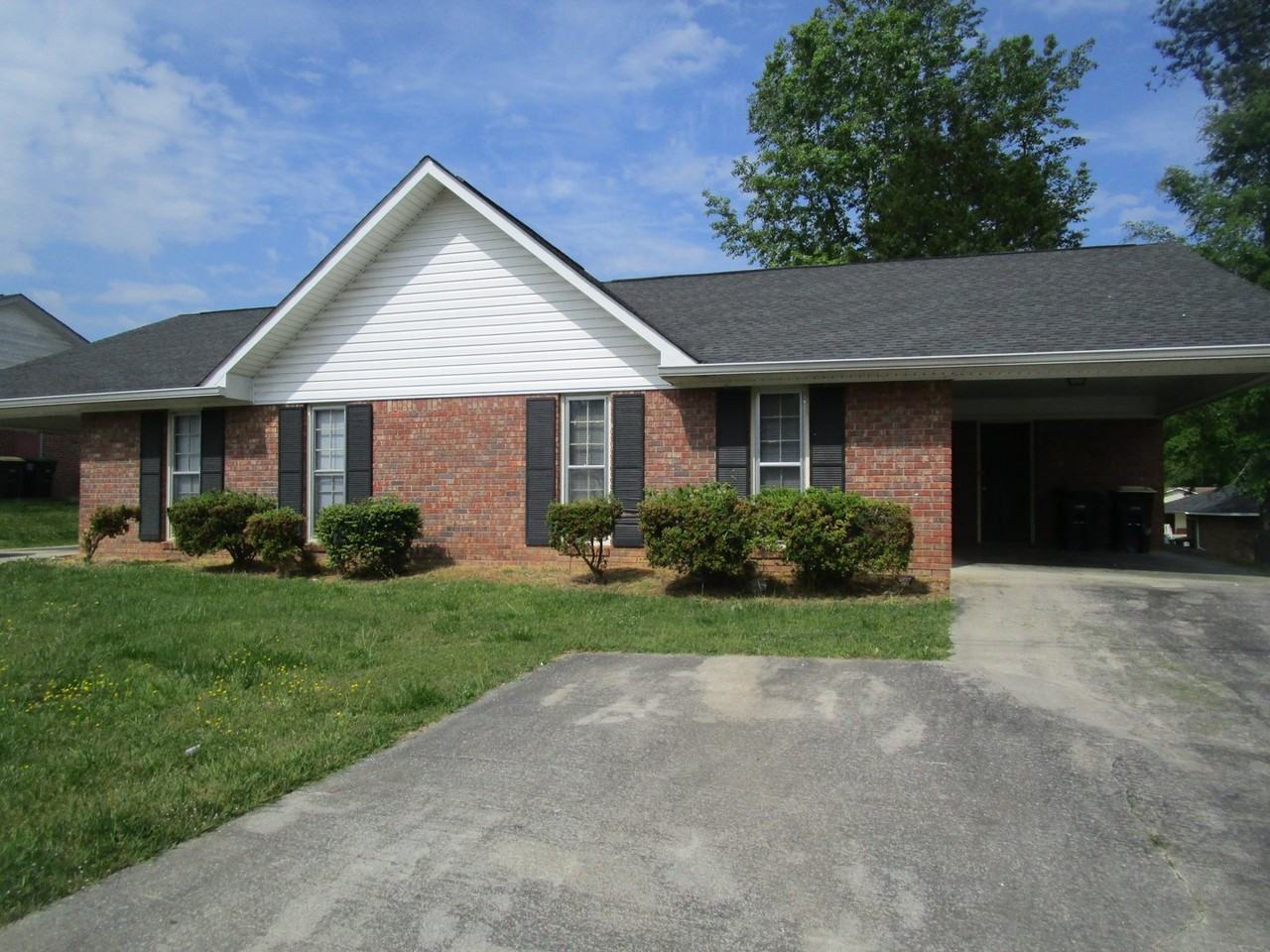 18 Woodcreek Way - Photo 2 of 20