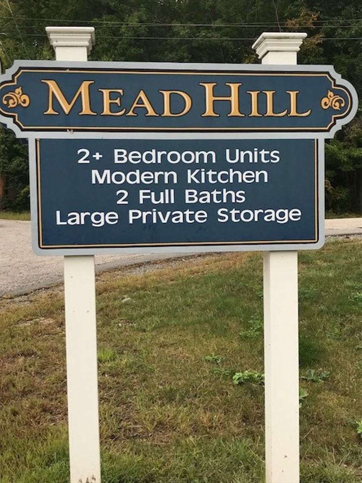 4000 Mead Hill - Photo 3 of 14