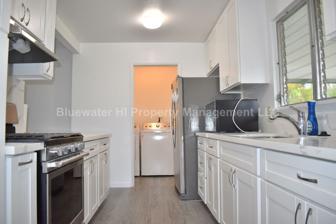 1199 Akamai Street - Photo 5 of 23