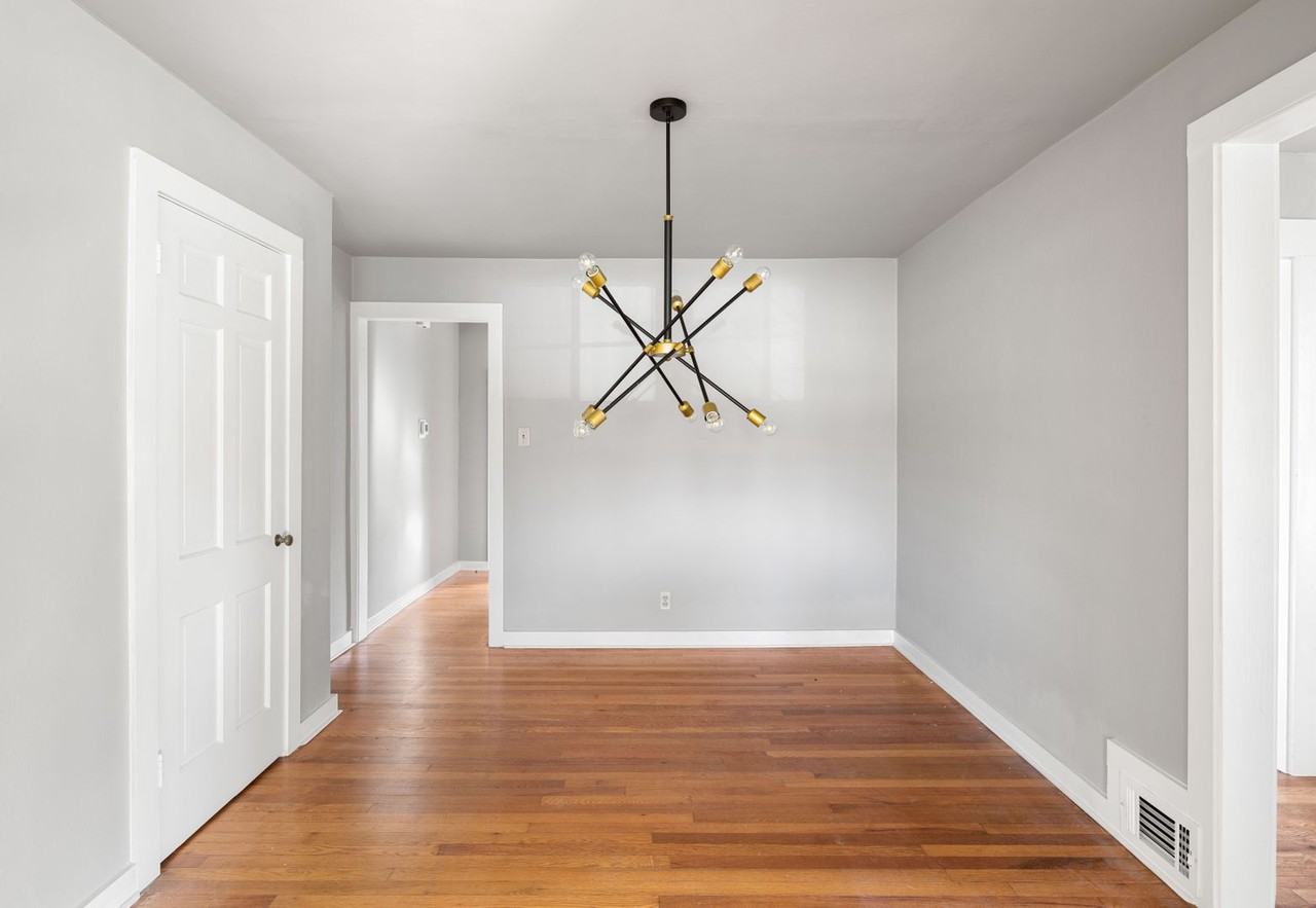30 Lorraine Ave - Photo 6 of 21