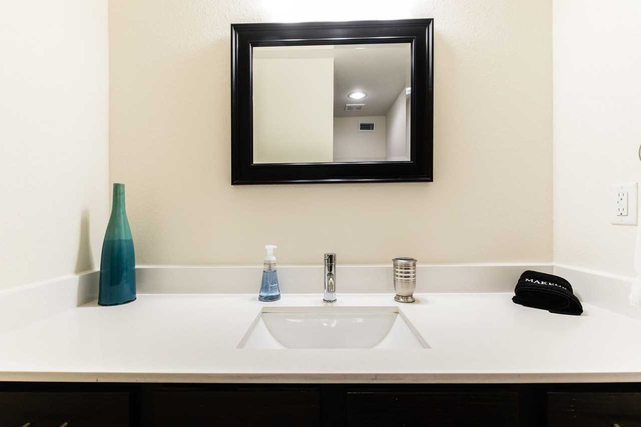 The Delano Apartments - Photo 4 of 16