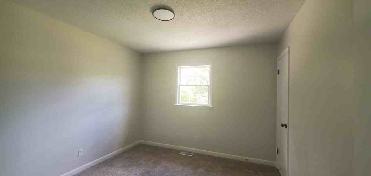 483 Warmsprings Dr - Photo 6 of 22