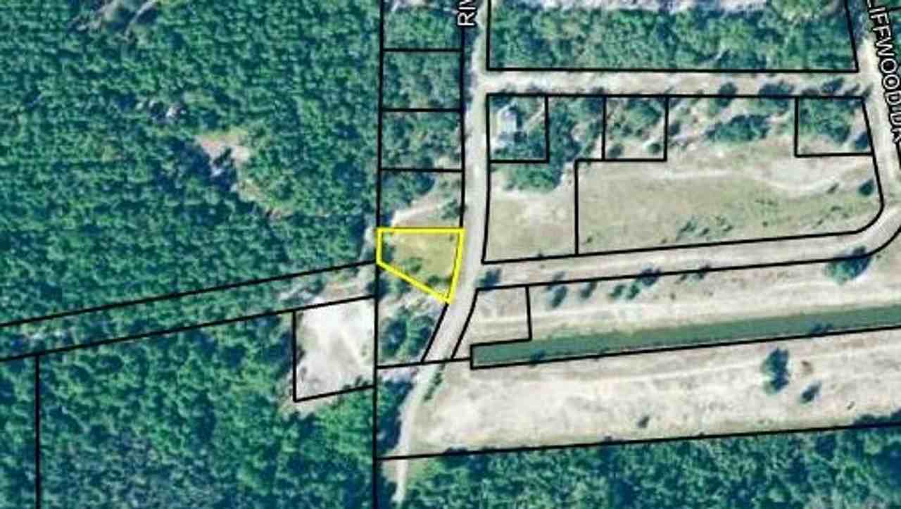 398 Riverside Dr - Photo 2 of 5