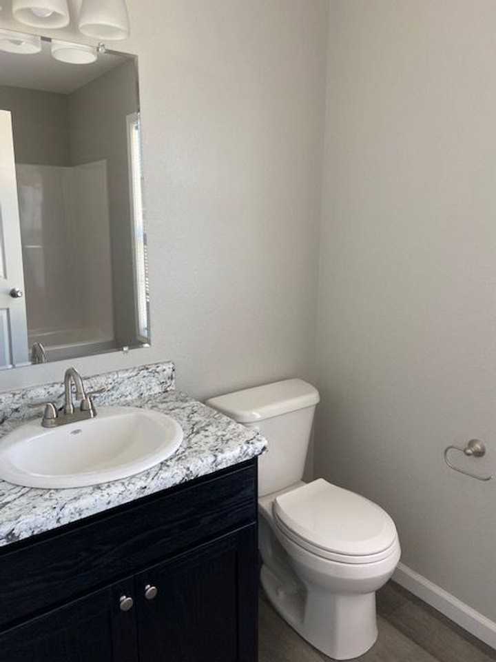 2604 Hickman Rd - Photo 2 of 7