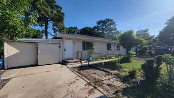 featured image of 617 59th Avenue Dr W