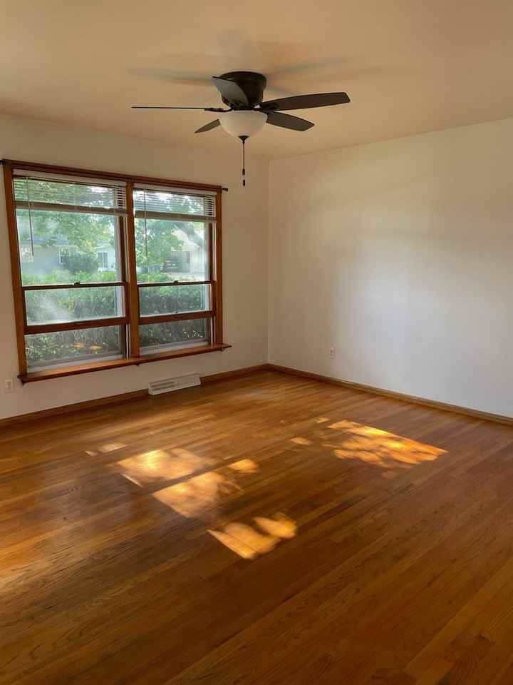 1514 Alden Rd - Photo 2 of 11