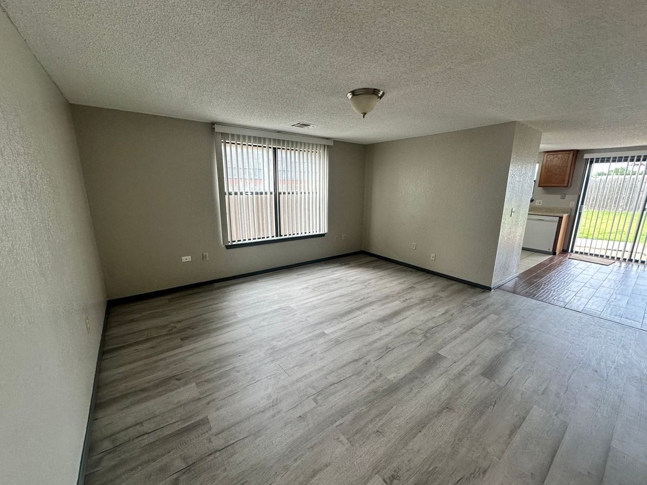 8508 Wakefield St - Photo 2 of 14