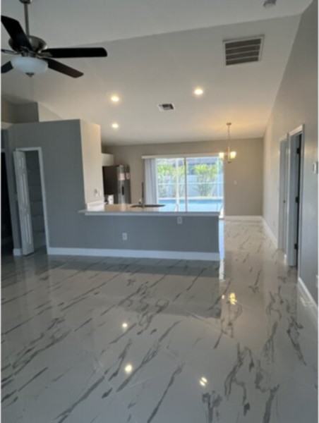 1513 Sw 30th St - Photo 3 of 14