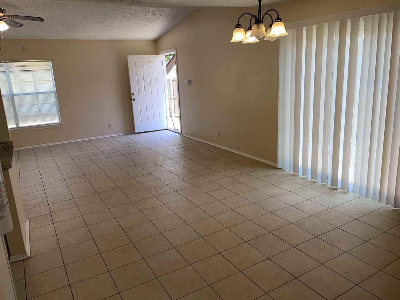 11731 Spring Club Dr #NA - Photo 4 of 17