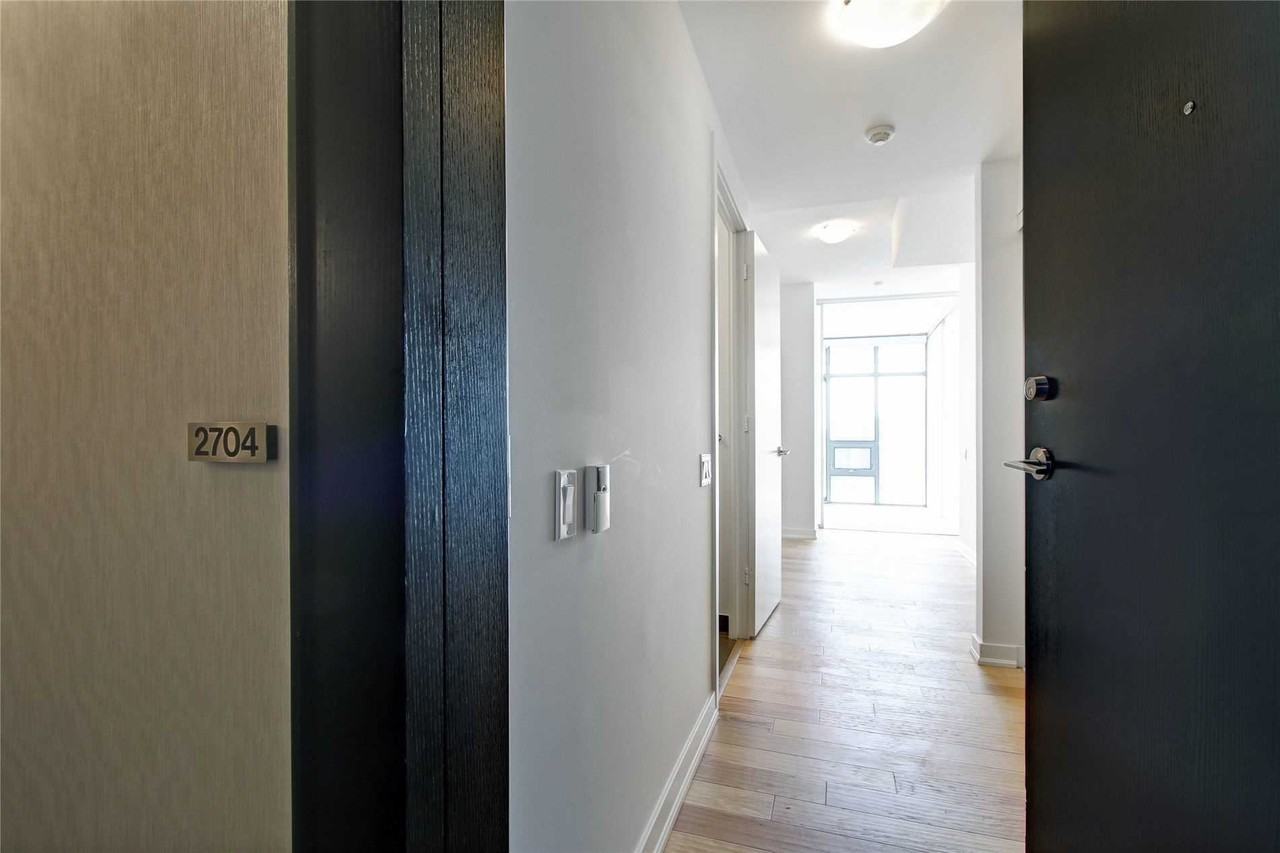 33 Charles Street East #2704 - Photo 3 of 28