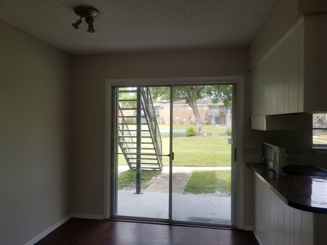 5325 Curry Ford Road - 1Apt E 104 #1 - Photo 5 of 16