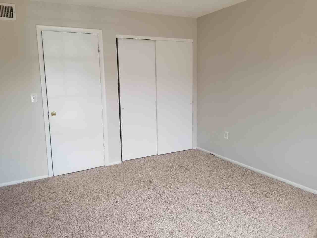 5325 Curry Ford Road - 1Apt E 104 #1 - Photo 6 of 16