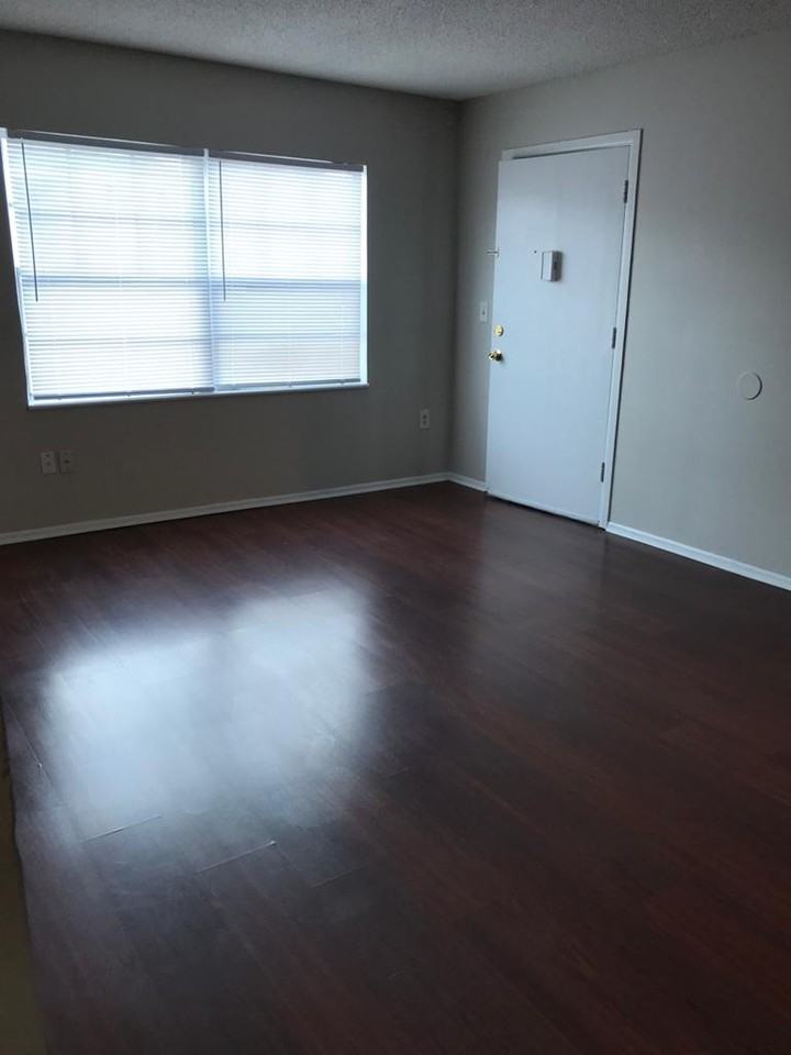 5325 Curry Ford Road - 1Apt E 104 #1 - Photo 7 of 16