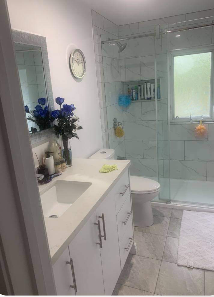 26 15 Guildwood Parkway - Photo 2 of 8