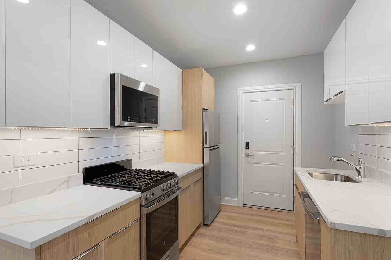 The Chase Court - Photo 7 of 21
