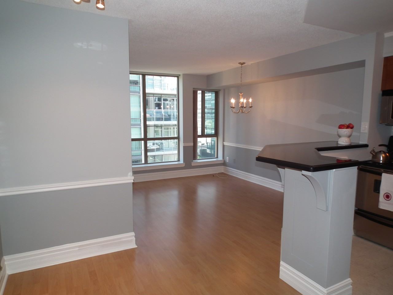 Bay St. & Yorkville Ave - Photo 3 of 20