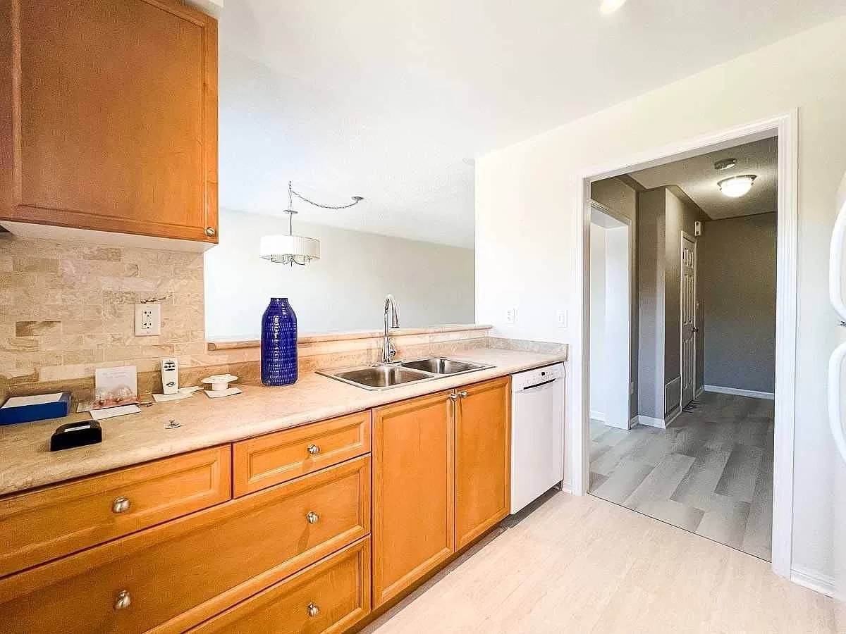 3159 Stornoway Circle - Photo 2 of 19