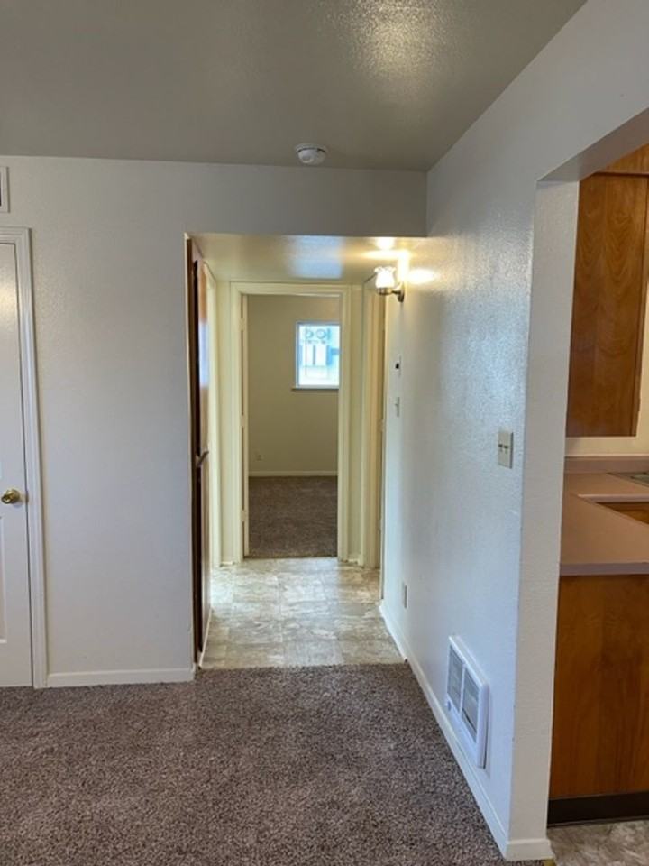 2158 Placer St - Photo 6 of 11