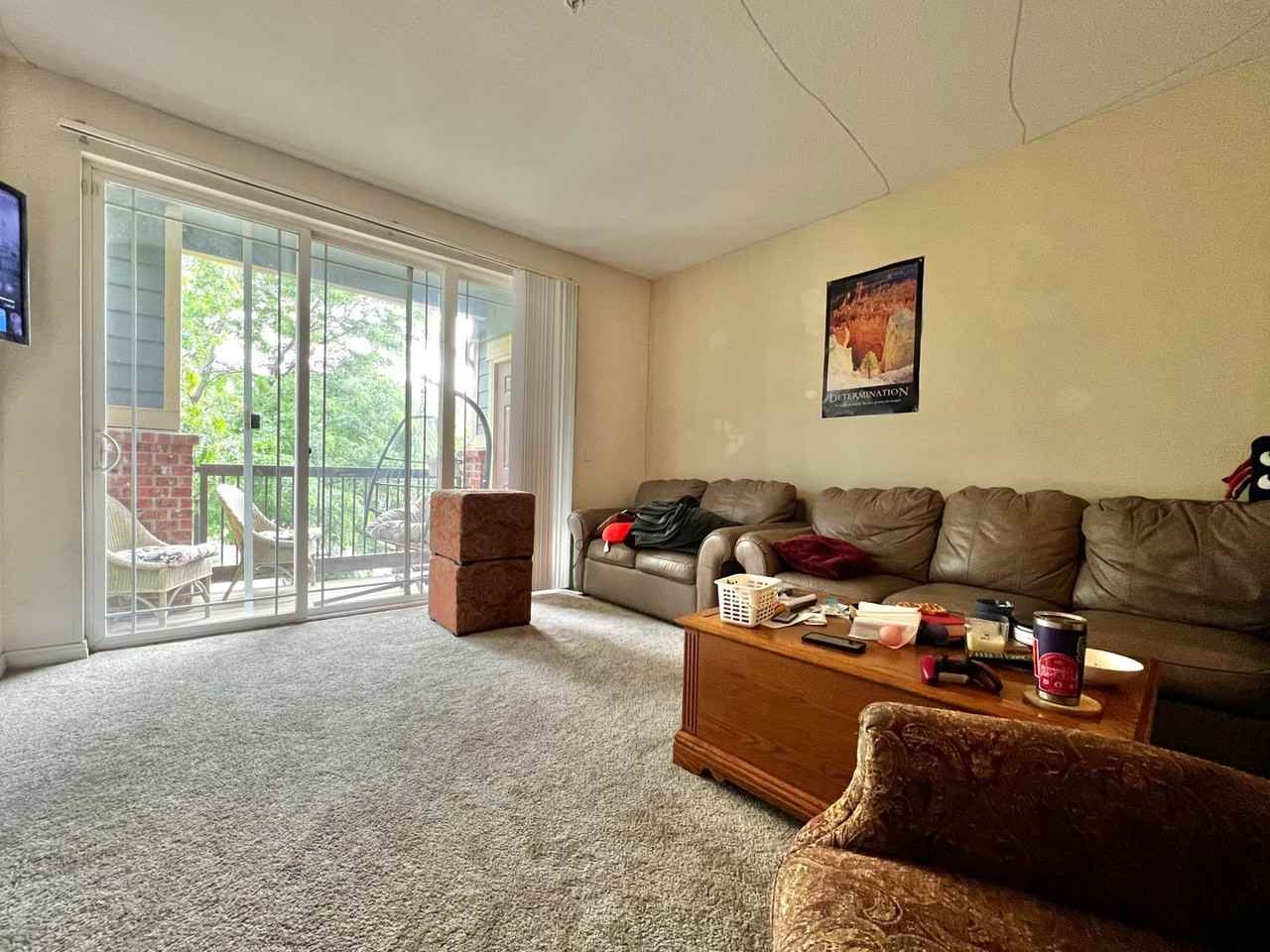 2133 Krisron Rd - Photo 2 of 15
