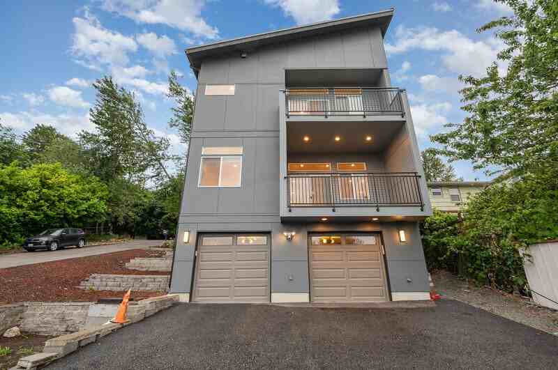 5426 31st Ave S - Photo 2 of 29