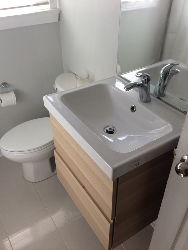 1148 Woodroffe Ave #A - Photo 6 of 12