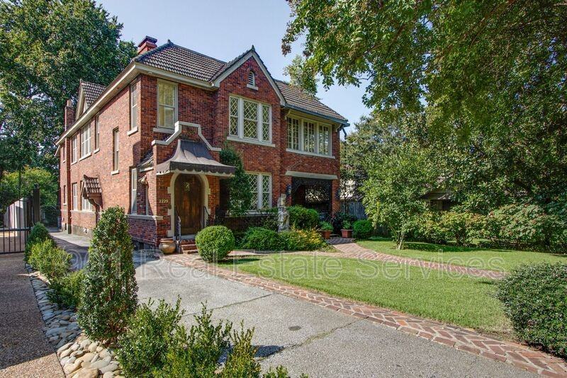 2229 Jefferson Ave - Photo 3 of 27