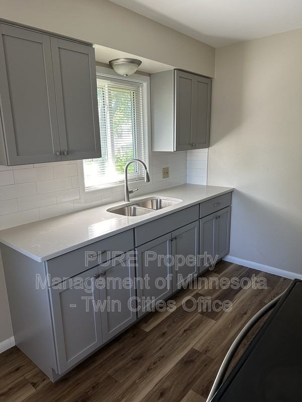 10984 Hanson Blvd Nw - Photo 2 of 21