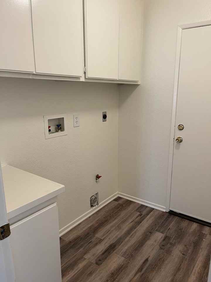 3356 Firebush Ave - Photo 5 of 16