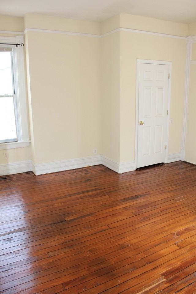 7 S Allen Ave - Photo 6 of 12